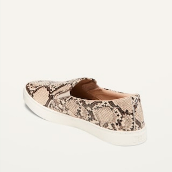 🎅 Snake print Boat shoes NWT - Picture 3 of 6